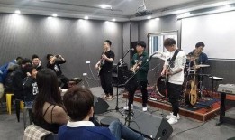 周末了来爆料现场视频,现场视频大曝光！