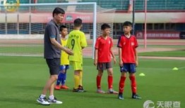 足球俱乐部最新爆料新闻,足球俱乐部最新爆料，转会风云再起！