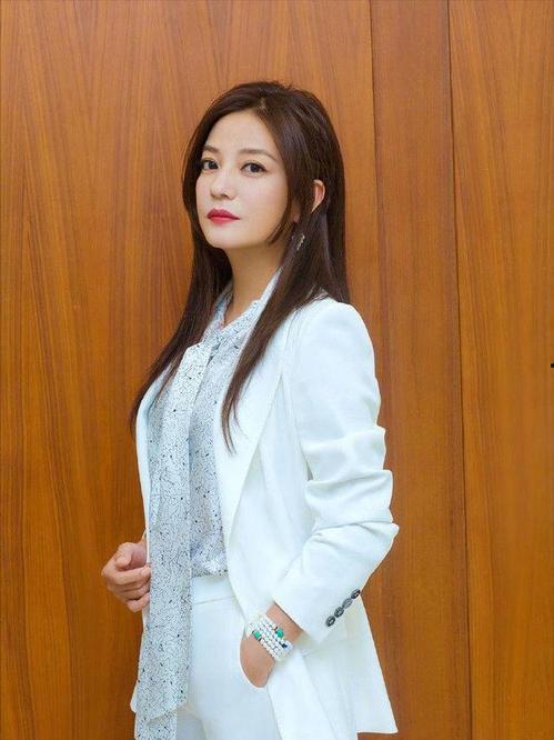 娱乐圈吃瓜陈丽君